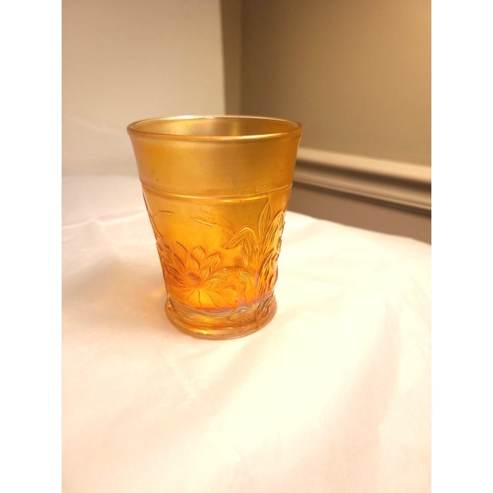 FENTON MARIGOLD CARNIVAL GLASSWATER LILY PATTERN TUMBLER